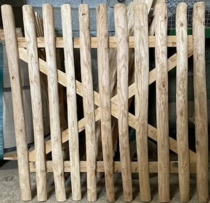 Portillon en bois de châtaigner